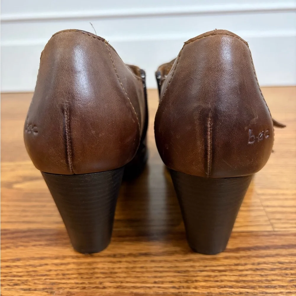 boc Women's Brown Ankle Buckle Booties - Picture 4 of 8